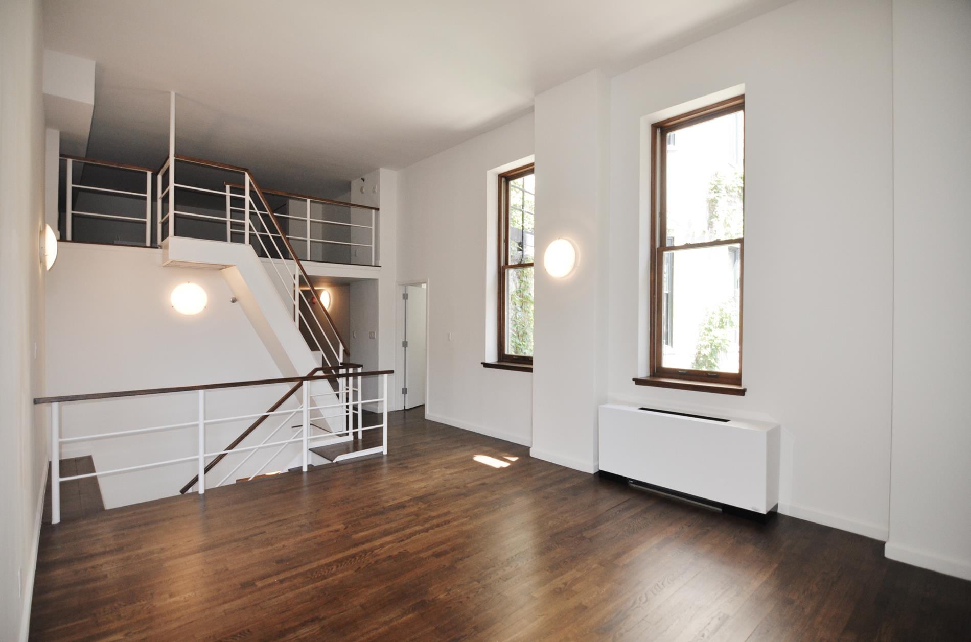 #1 photo, 305 2nd Avenue, Gramercy Park , NY 10003