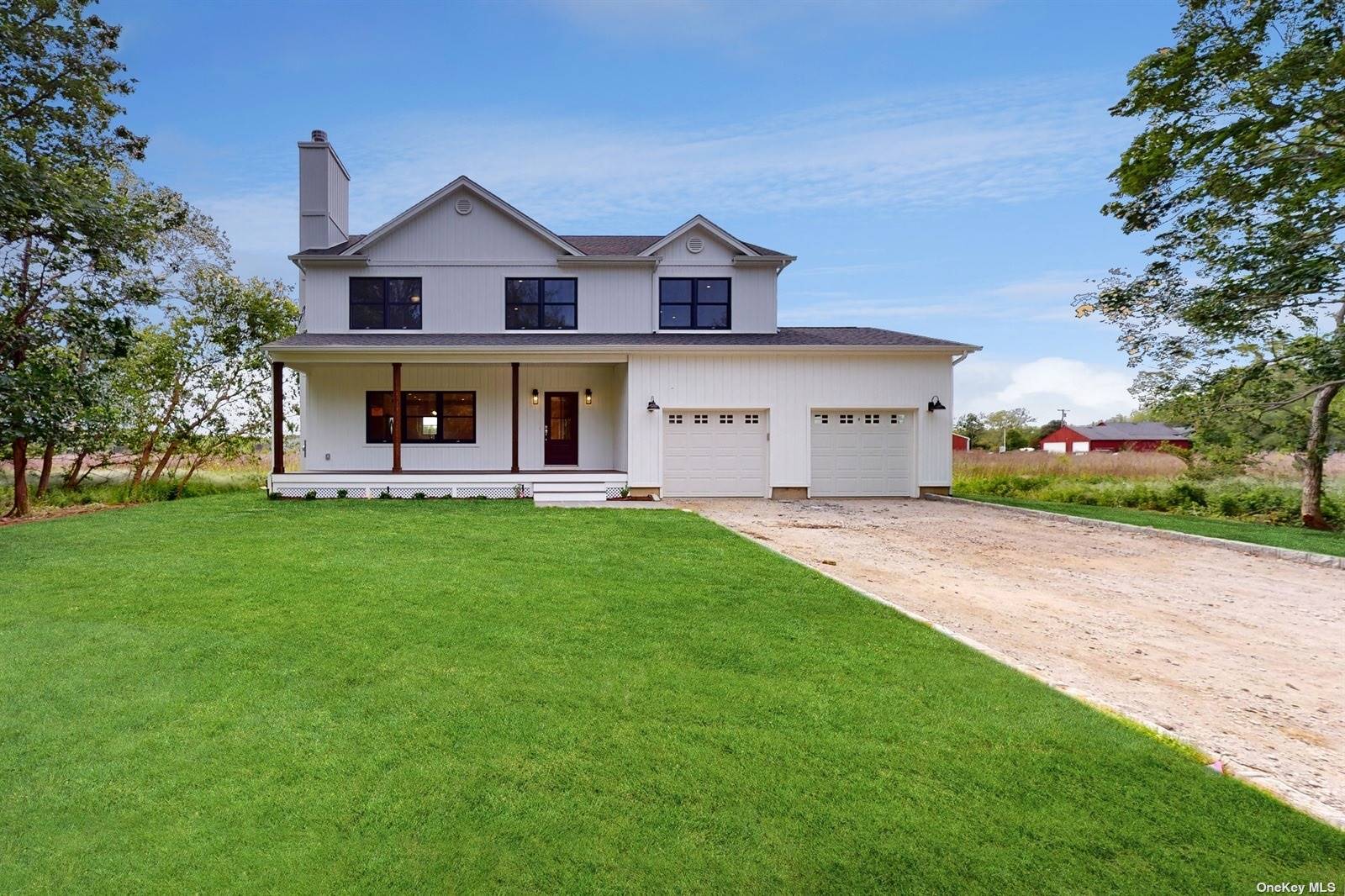 #1 photo, 350 Arshomamaque Avenue, 东长岛 Southold , NY 11971