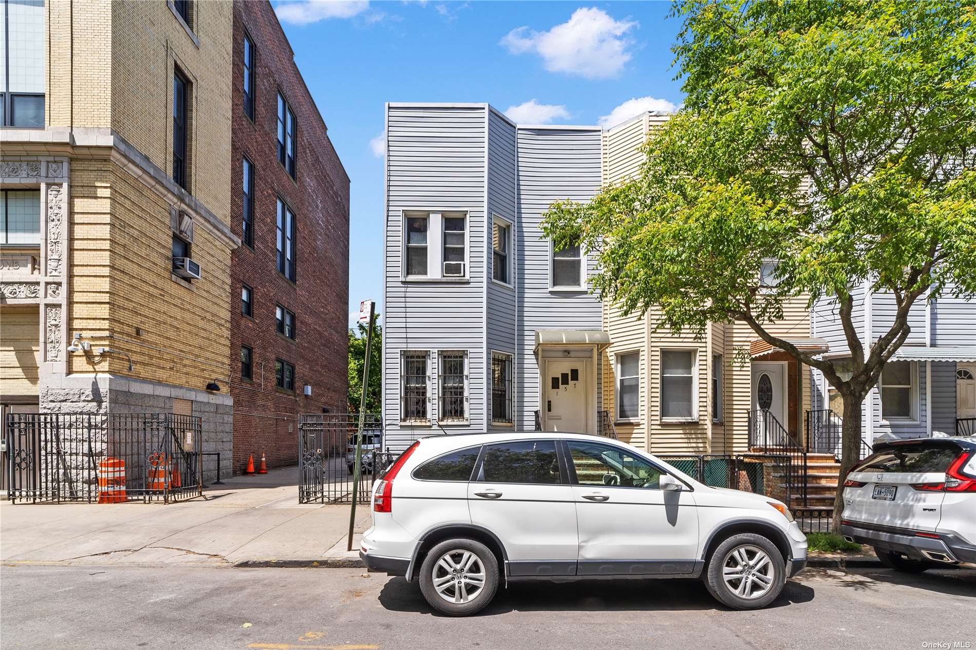 #1 photo, 157 Menahan Street, 布鲁克林 Brooklyn , NY 11221