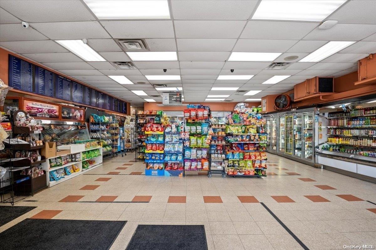 #16 photo, 168 Hempstead, ナッソー郡 West Hempstead , NY 11552