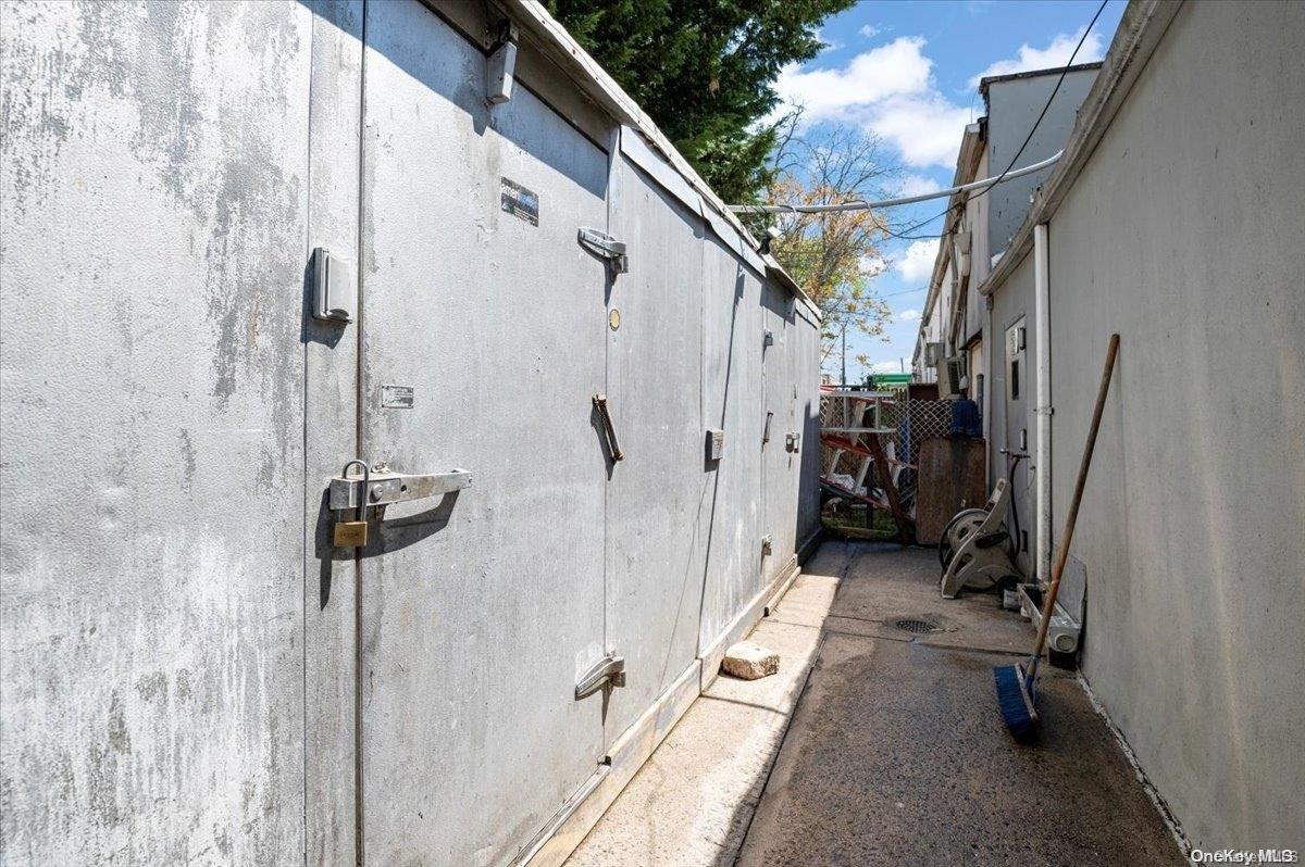 #17 photo, 168 Hempstead, ナッソー郡 West Hempstead , NY 11552