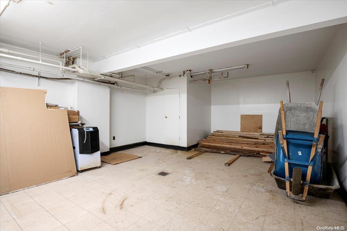 #19 photo, 168 Hempstead, ナッソー郡 West Hempstead , NY 11552