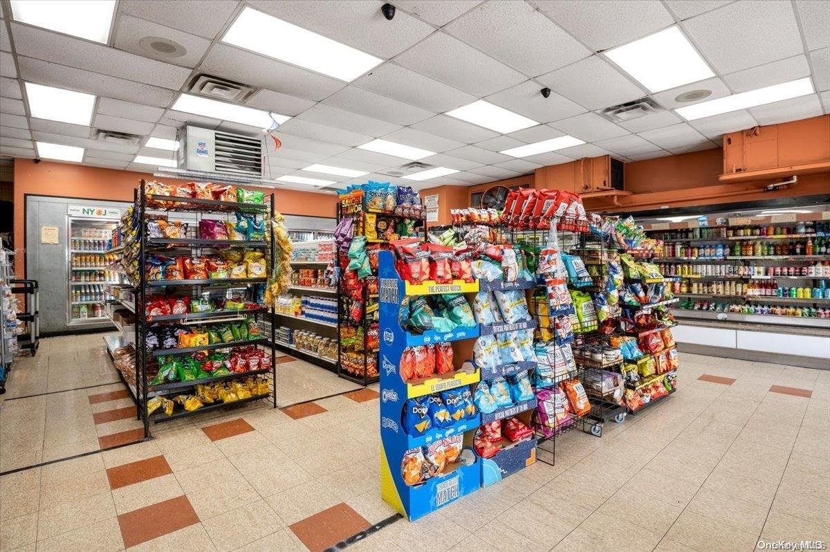 #5 photo, 168 Hempstead, ナッソー郡 West Hempstead , NY 11552