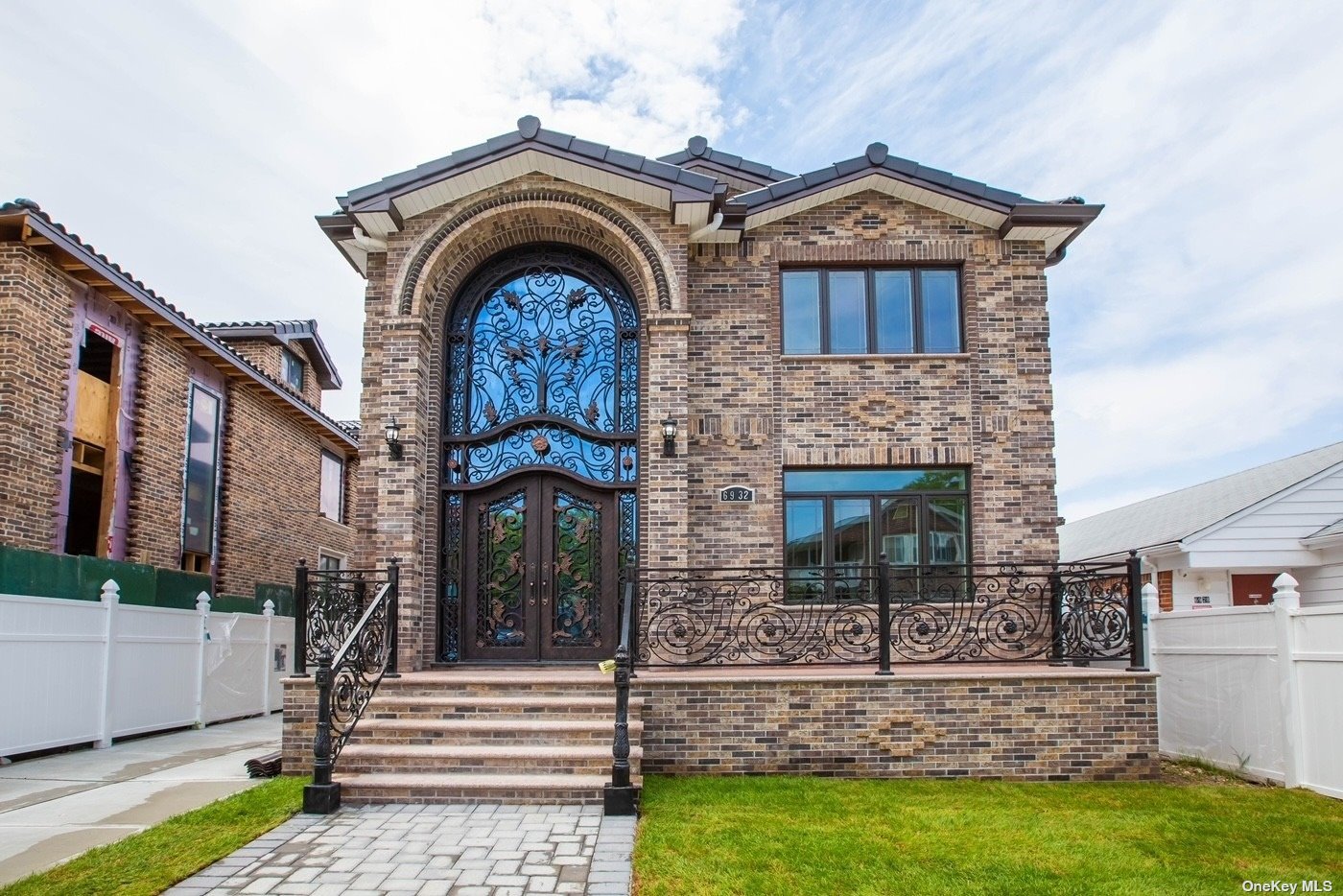 #1 photo, 69-32 223rd Street, 皇后区 Oakland Gardens , NY 11364