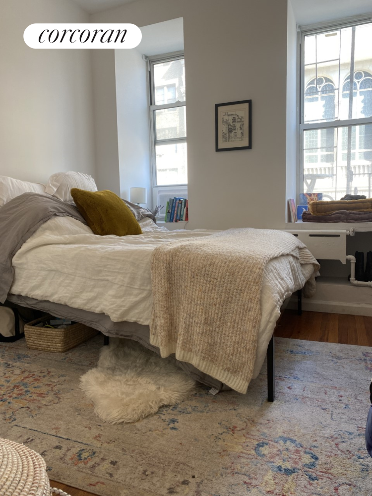 #1 photo, 228 BLEECKER Street, West Village , NY 10014