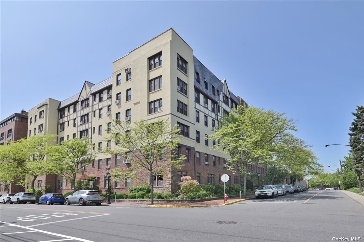 #1 photo, 4 Maple Drive, 长岛 大颈 Great Neck , NY 11021