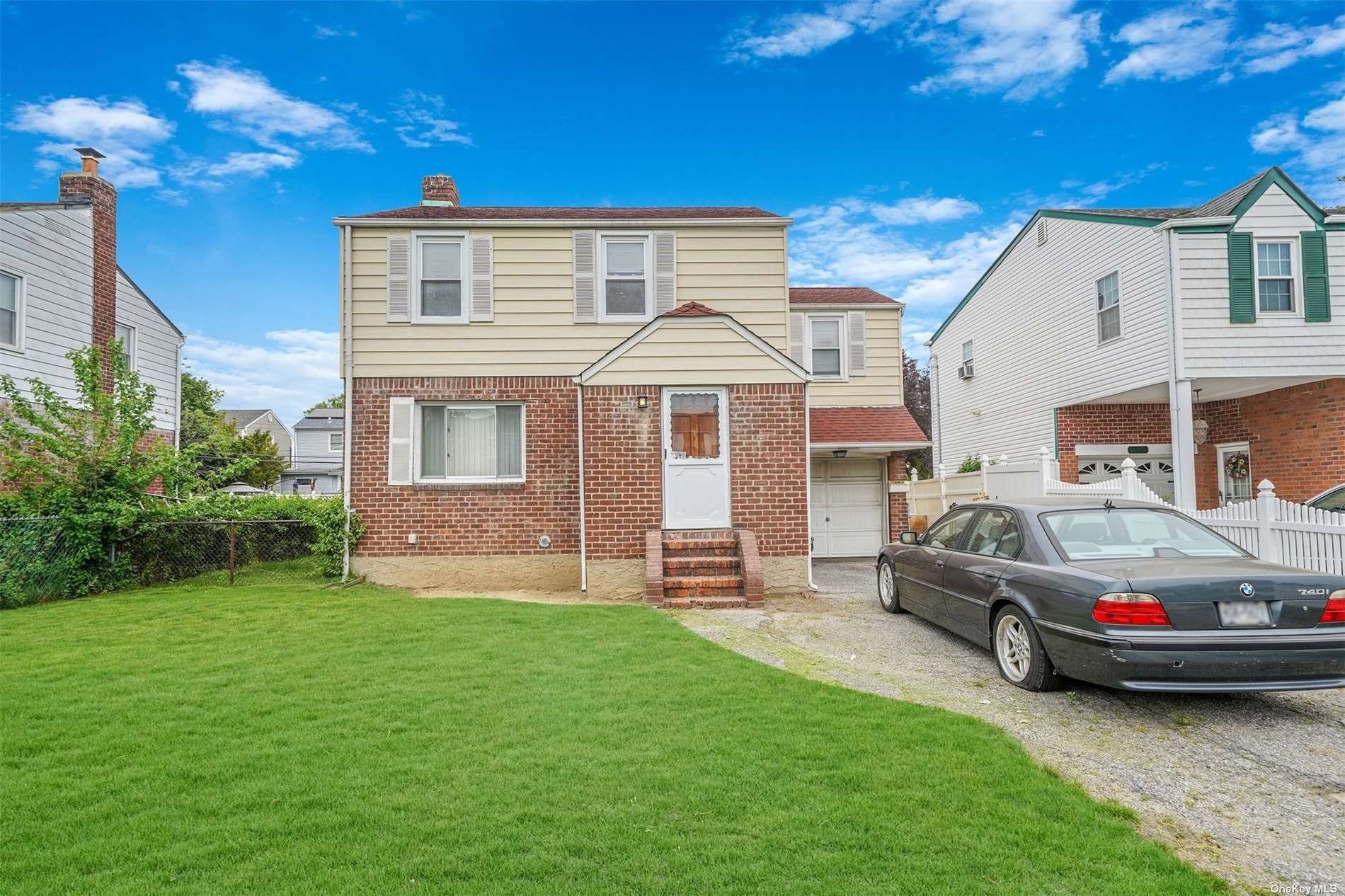 #1 photo, 184 Fallon Avenue, 长岛 Elmont , NY 11003