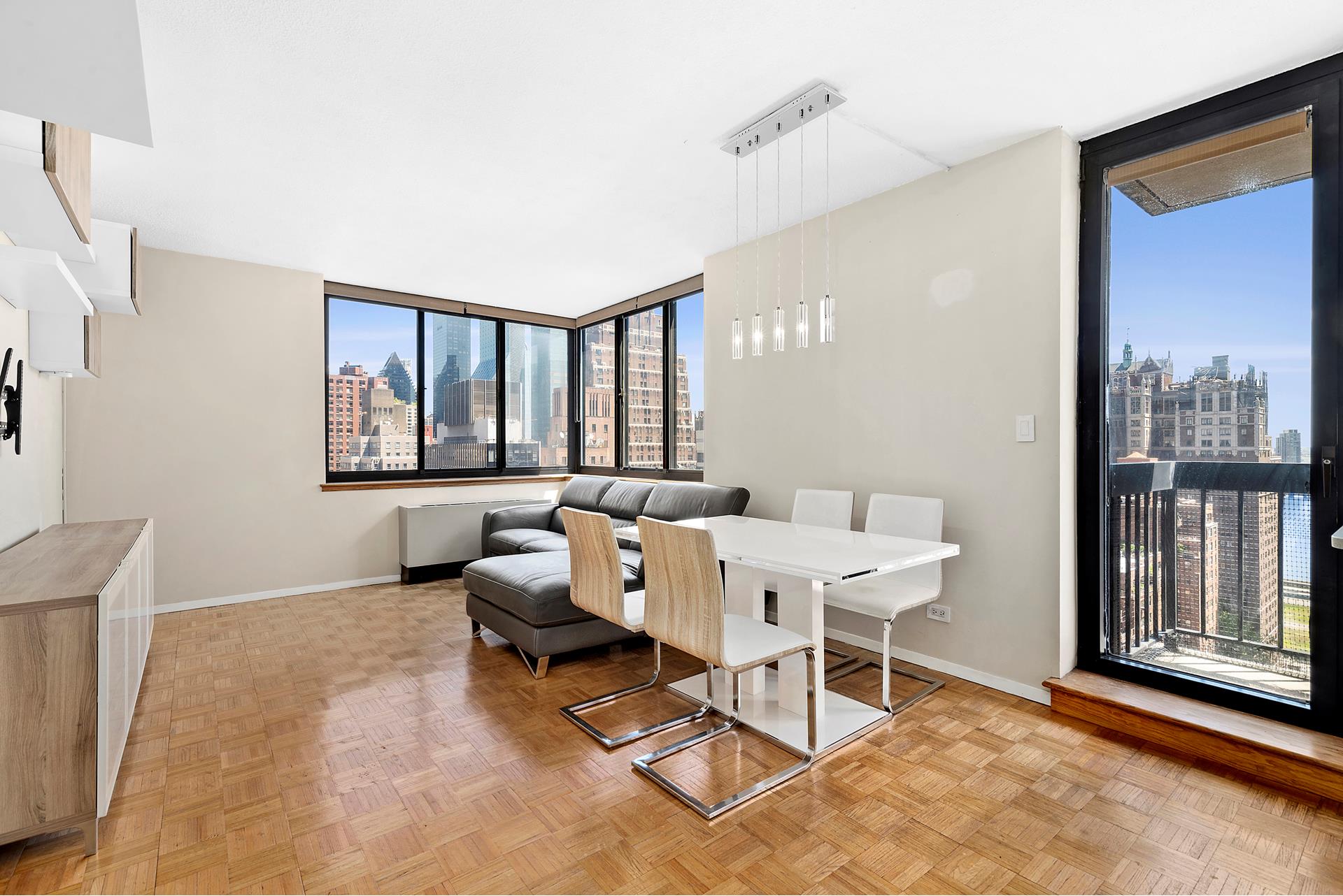 #1 photo, 250 E 40TH Street, 曼哈顿 中城东区 Middle East Side , NY 10016