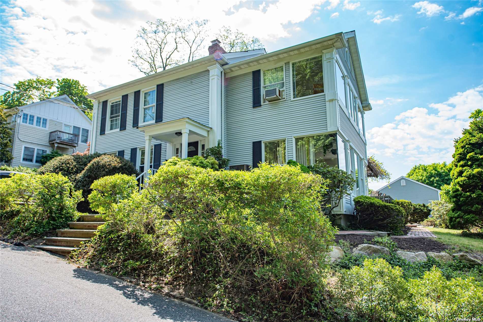 #1 photo, 120 Bleeker Street, 东长岛 Port Jefferson , NY 11777