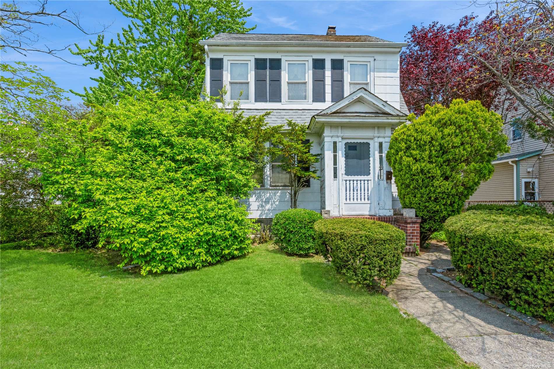 #1 photo, 139 Roosevelt Avenue, 长岛 Valley Stream , NY 11581