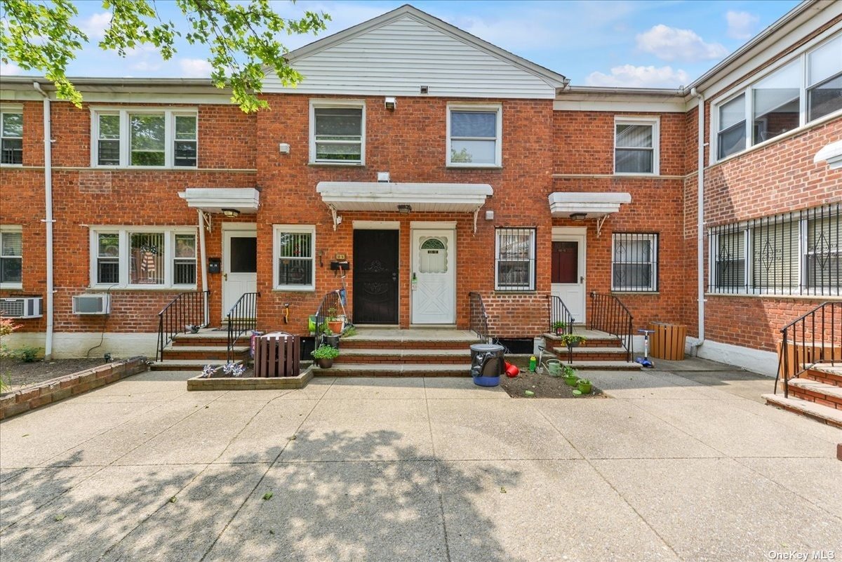 #1 photo, 68-12 140th Street, Kew Garden Hills , NY 11367