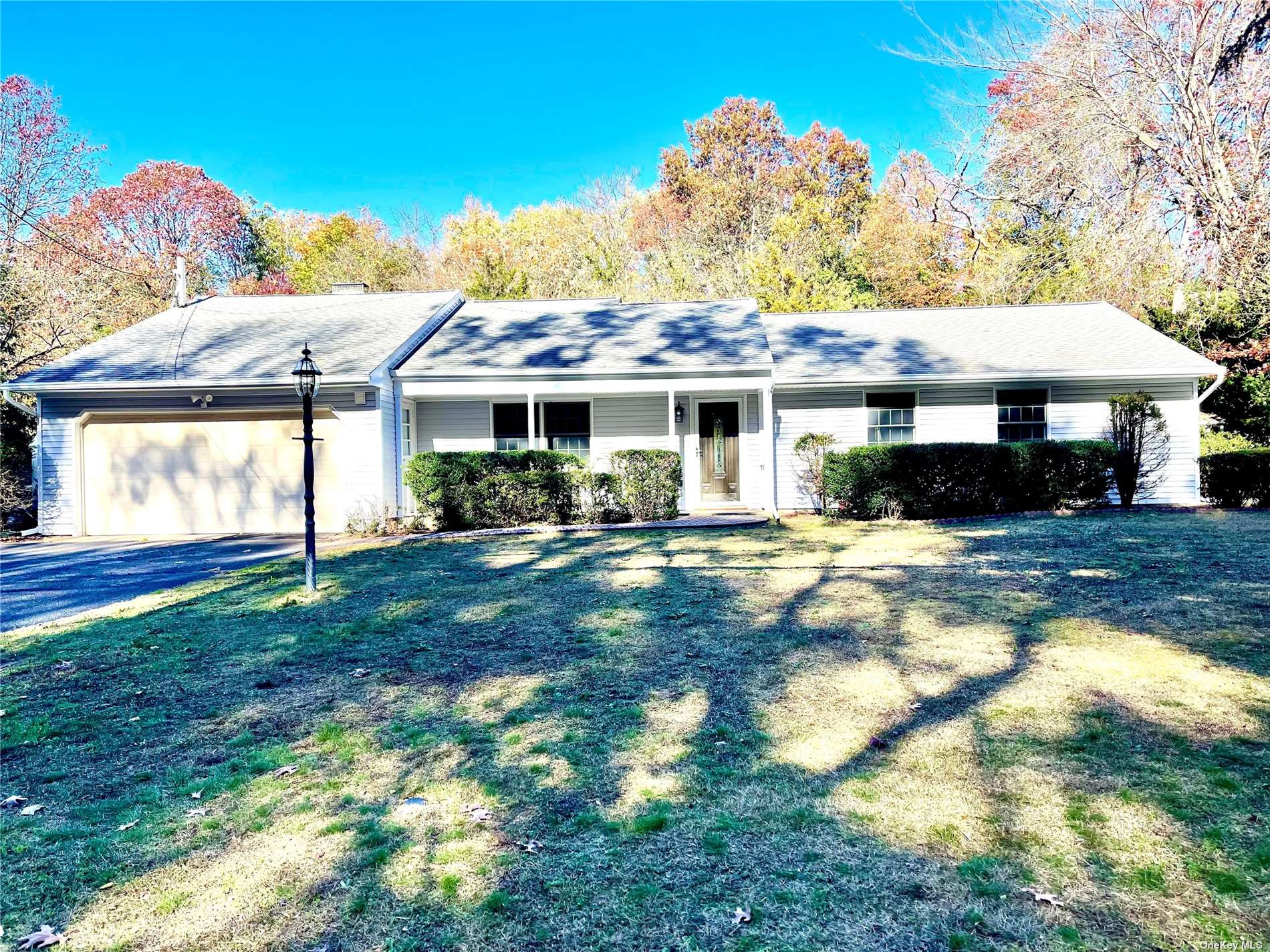 #1 photo, 219 Lower Sheep Pasture Road, 东长岛 East Setauket , NY 11733