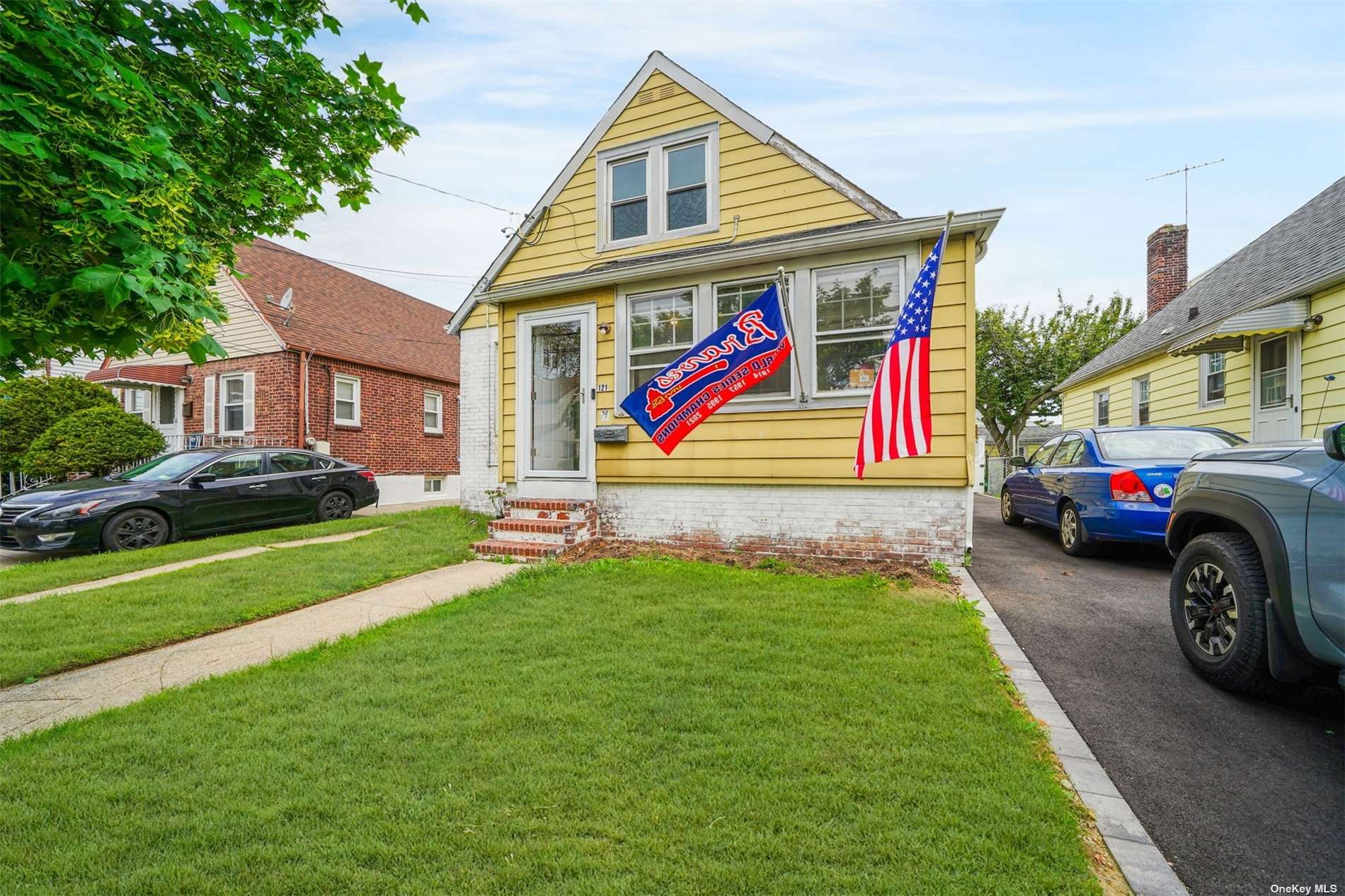 #1 photo, 121 Buscher Avenue, 长岛 Valley Stream , NY 11580