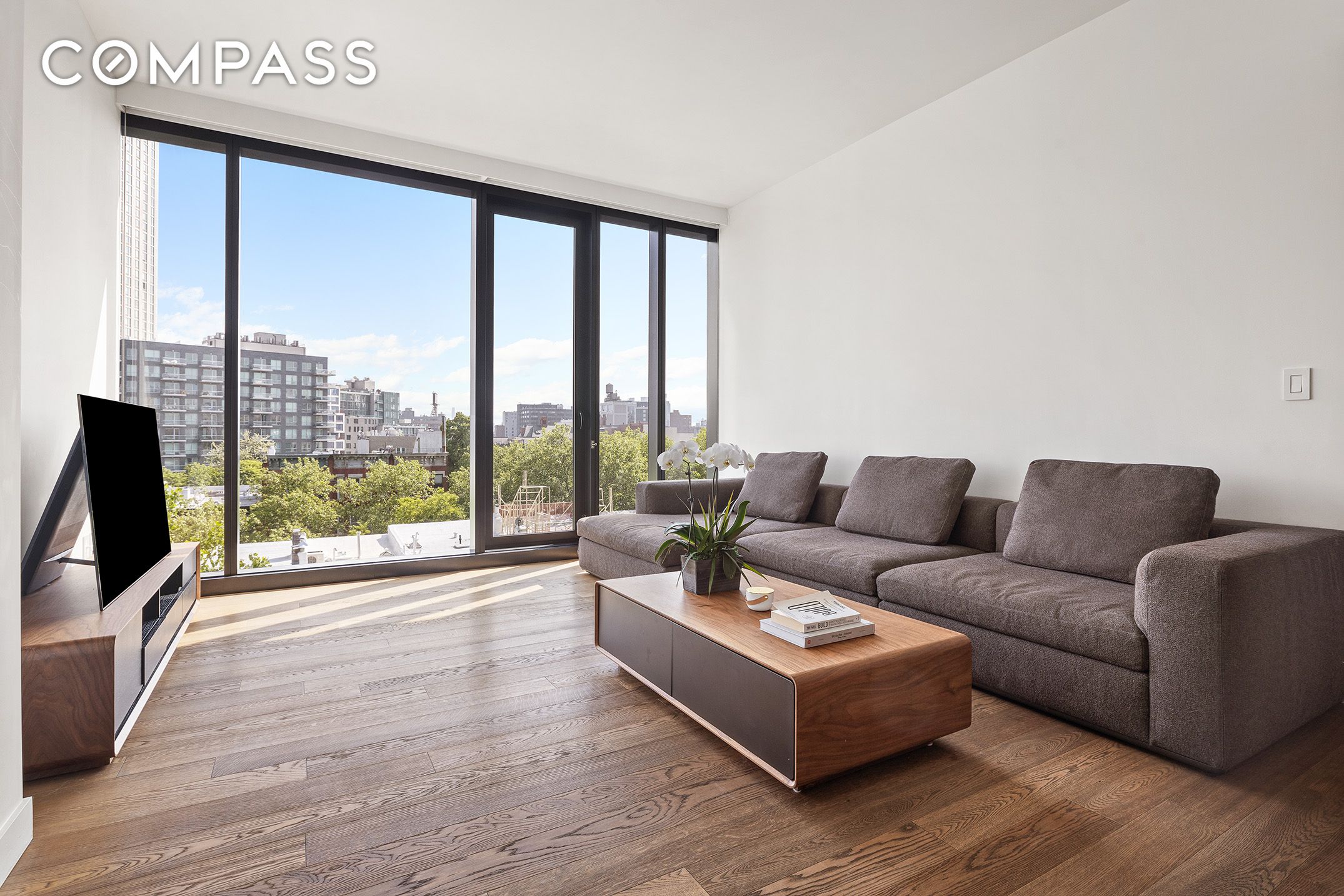 #1 photo, 21-30 44th Drive, 皇后区 长岛城 Court Square , NY 11101