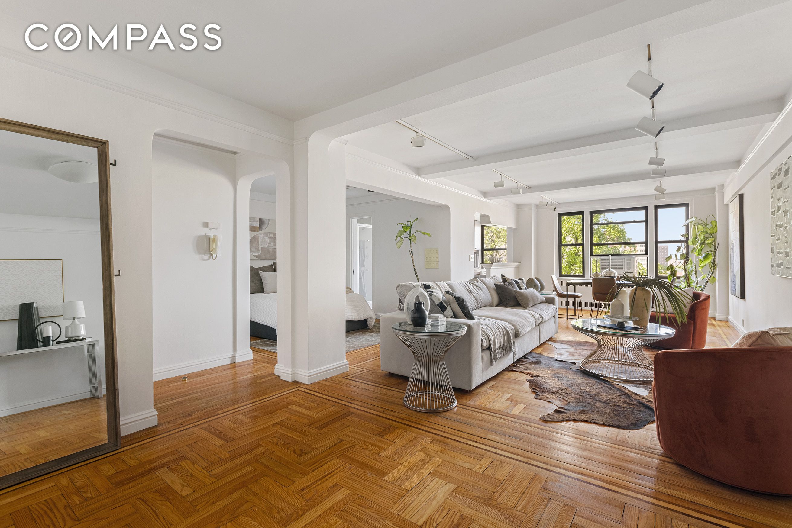 #1 photo, 152 East 94th Street, 曼哈顿 上东城 Carnegie Hill , NY 10128