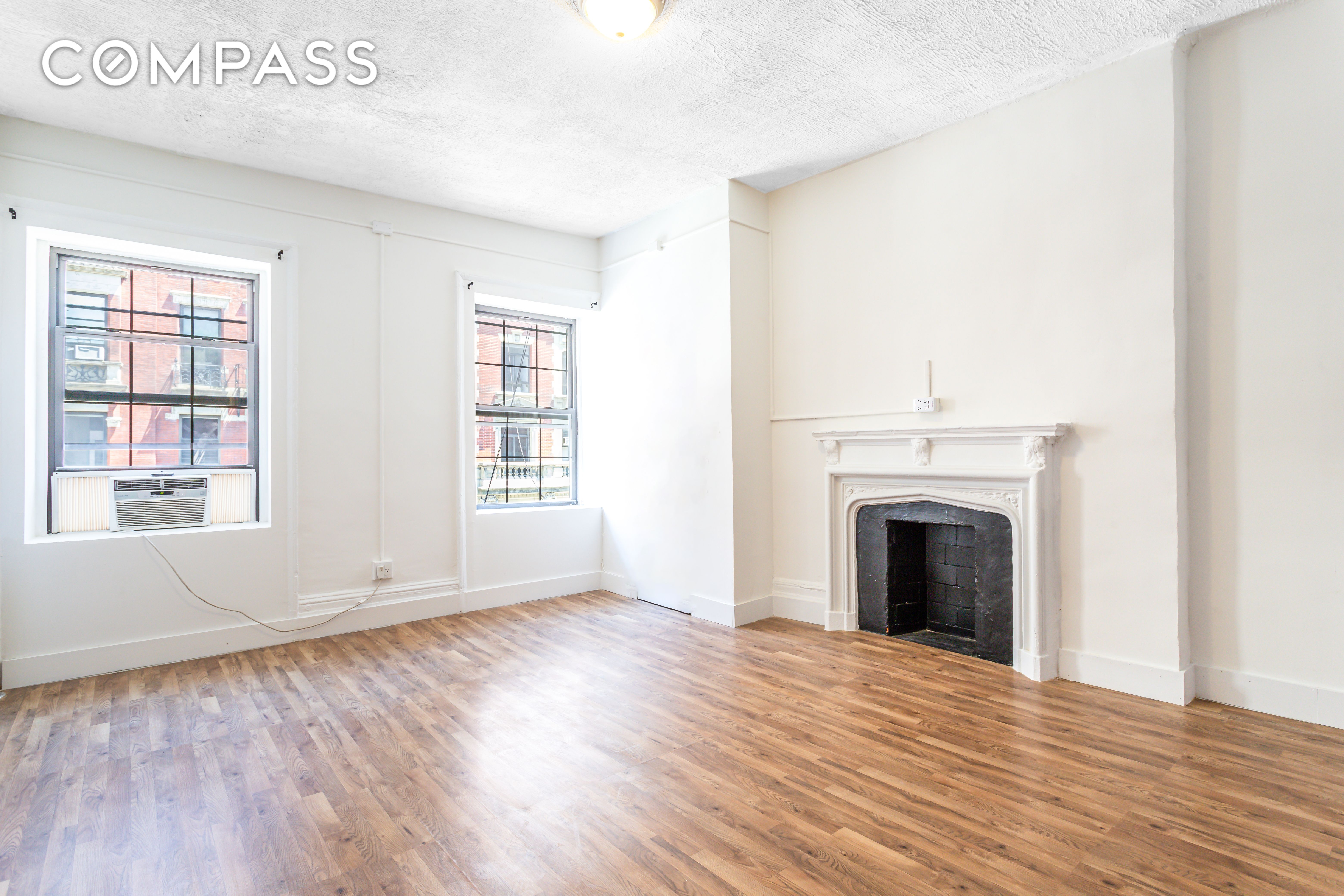 #1 photo, 70 University Place, 曼哈顿 格林威治村 Greenwich Village , NY 10003