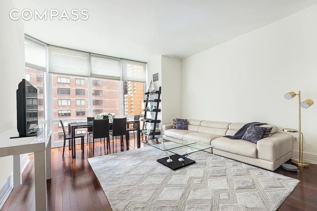 #1 photo, 300 E 55th Street, Sutton Place , NY 10022