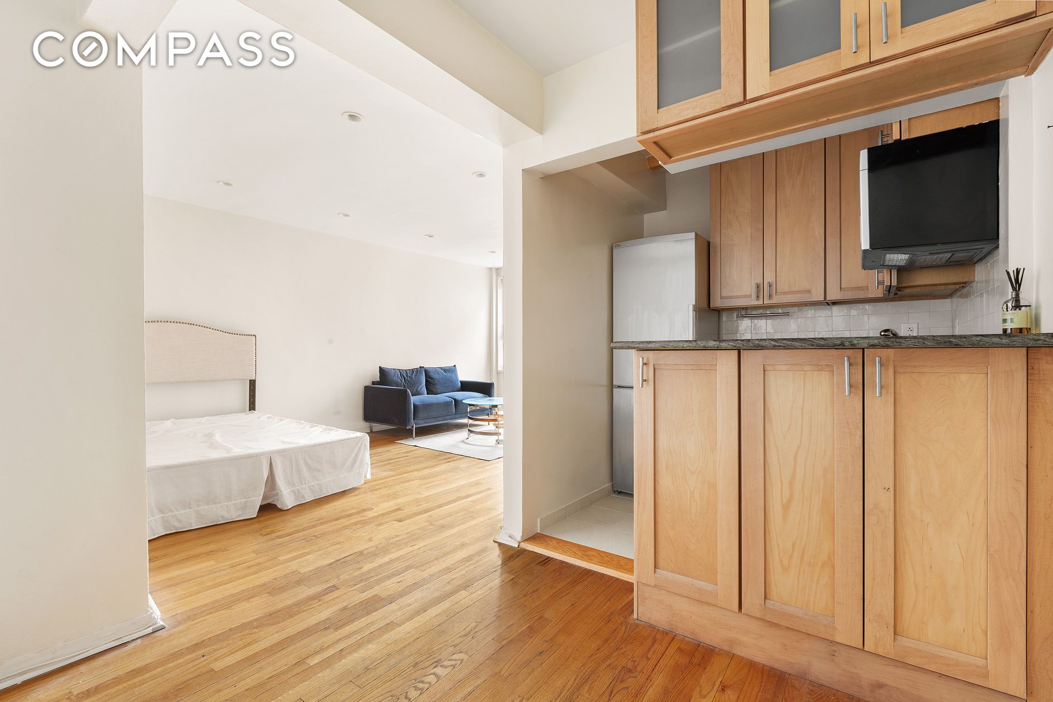 #1 photo, 30 E 9th Street, 曼哈顿 格林威治村 Greenwich Village , NY 10003