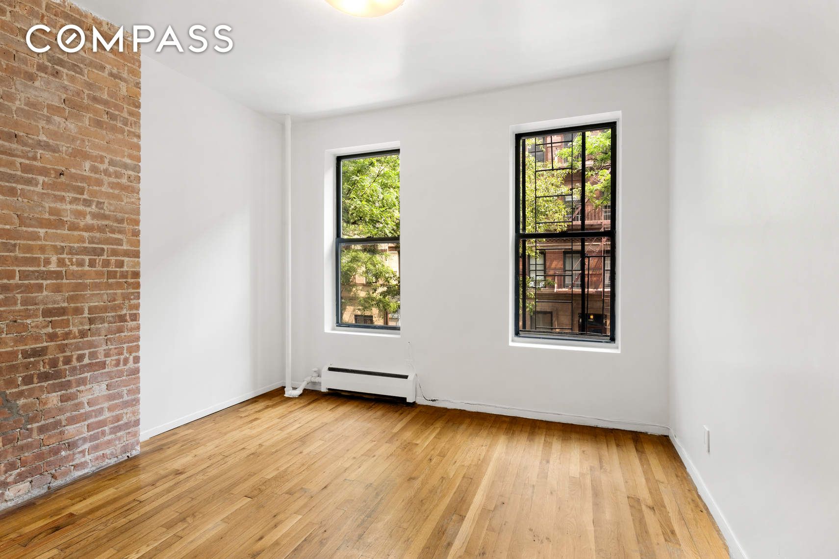 #1 photo, 310 East 93rd Street, 曼哈顿 上东城 Upper East Side , NY 10128