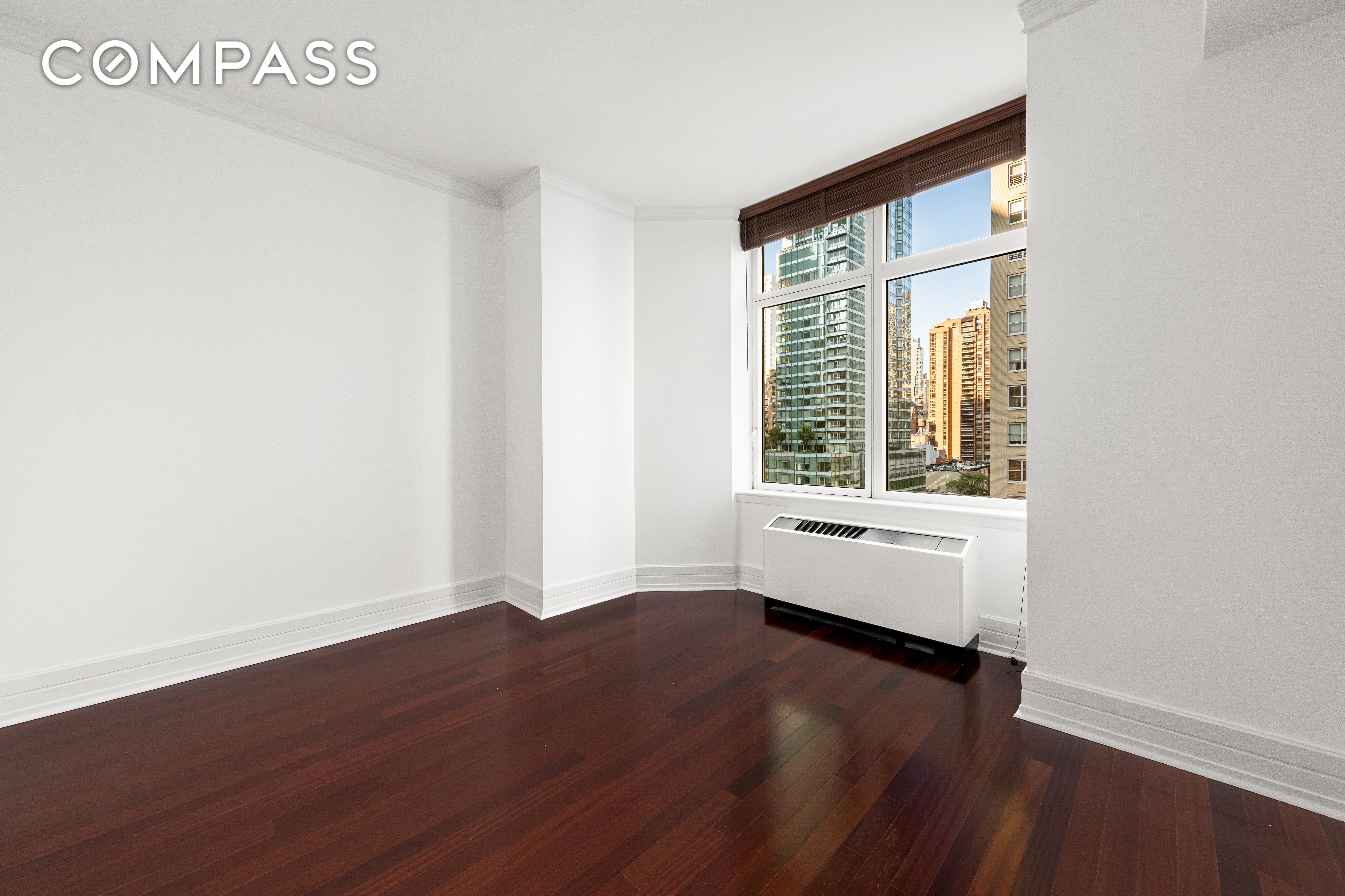 #1 photo, 300 E 55th Street, 曼哈顿 中城东区 Sutton Place , NY 10022