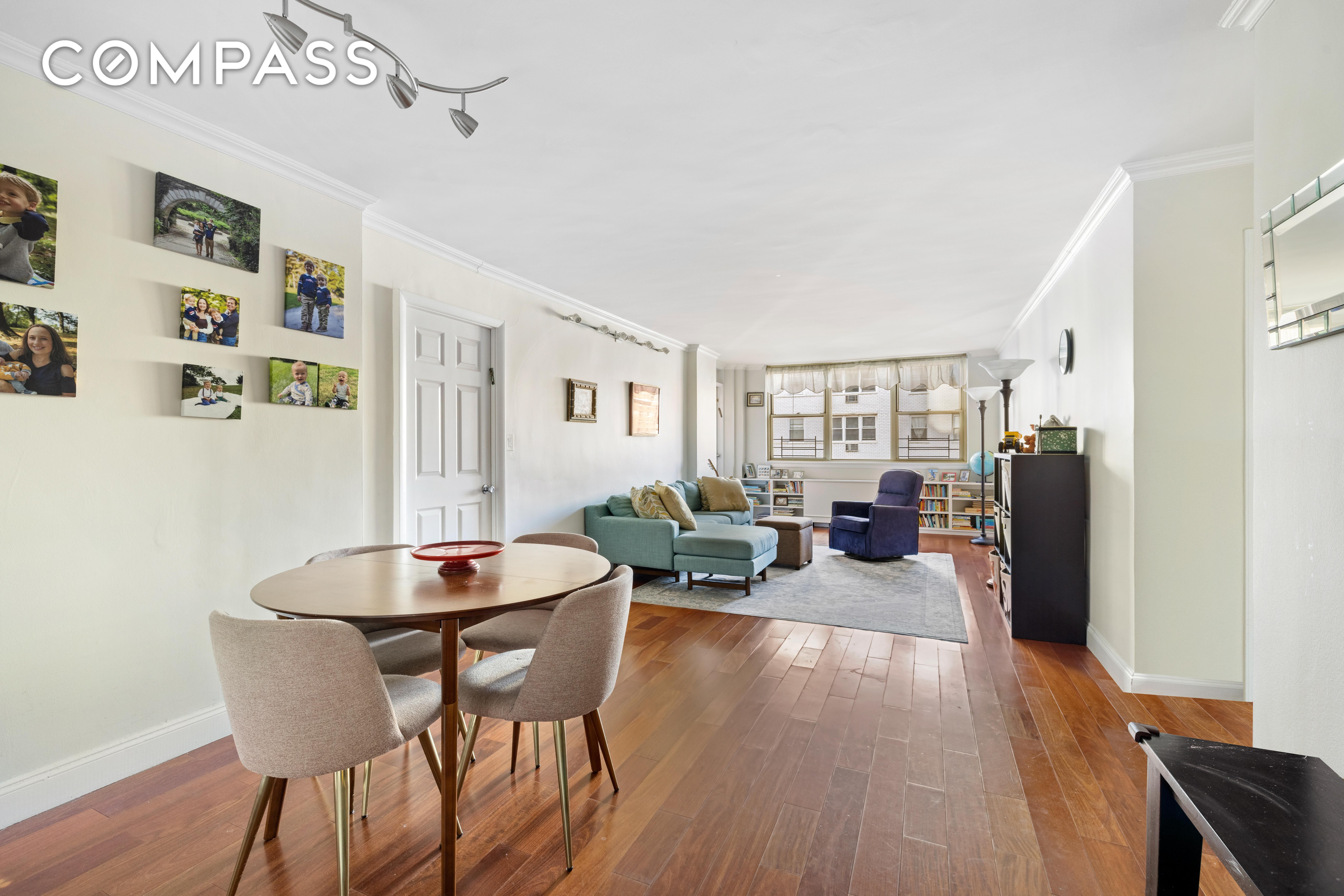 #1 photo, 222 East 80th Street, 曼哈顿 上东城 Upper East Side , NY 10075