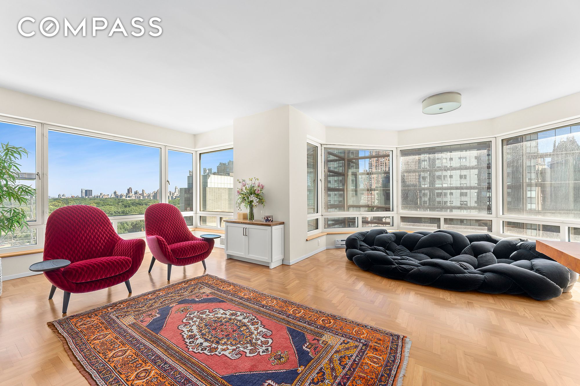 #1 photo, 301 West 57th Street, 曼哈顿 中城西区 Clinton , NY 10019