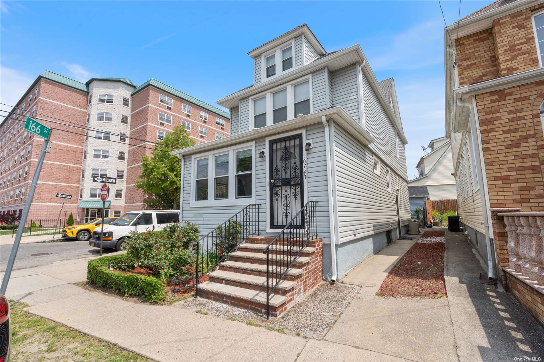 #1 photo, 107-43 166, 皇后区 牙买加 Jamaica , NY 11433