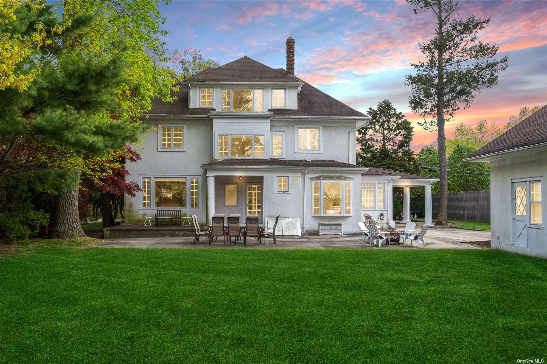 #1 photo, 55 Wright Avenue, 长岛 Malverne , NY 11565