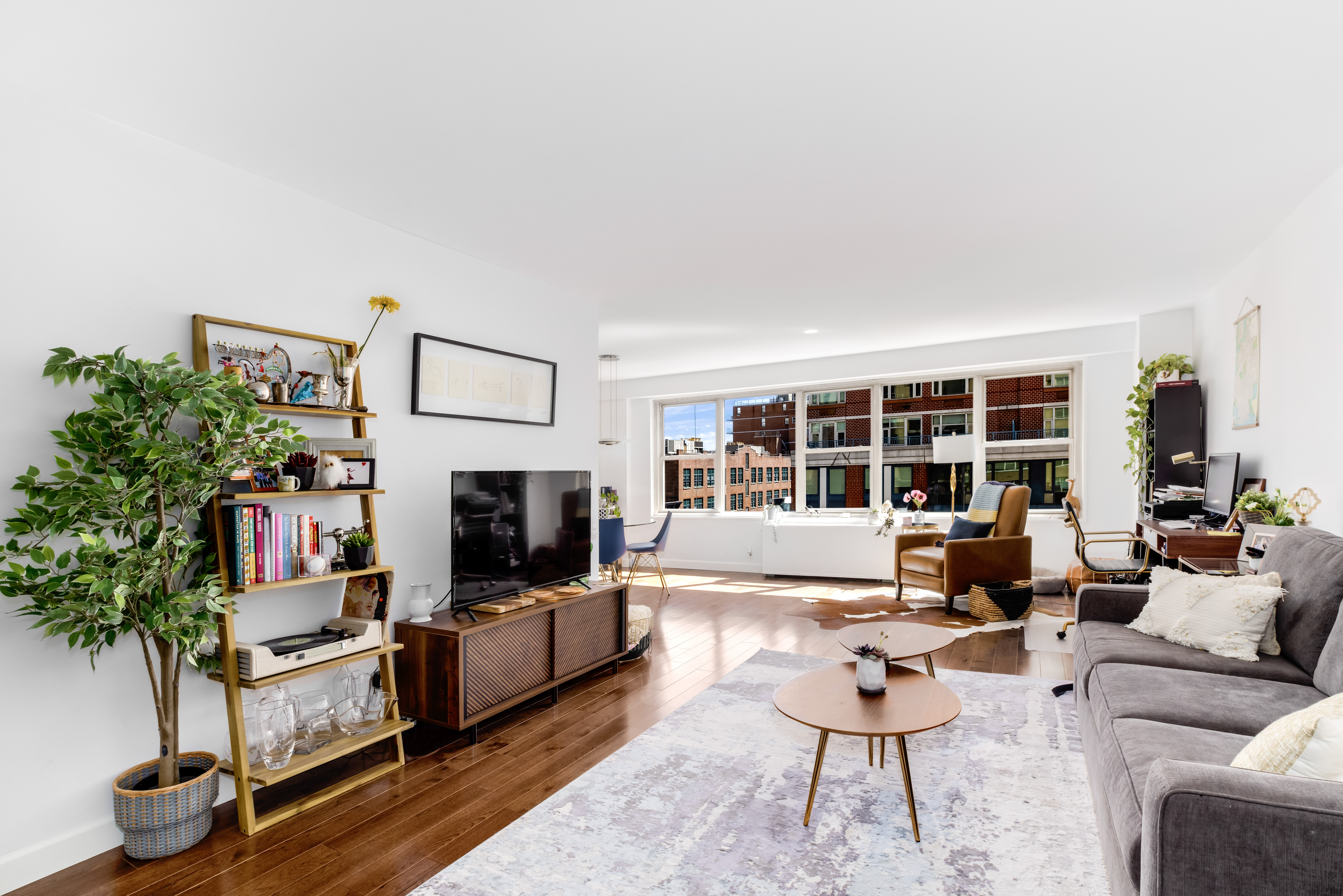 #1 photo, 370 East 76th Street, Upper East Side , NY 10021