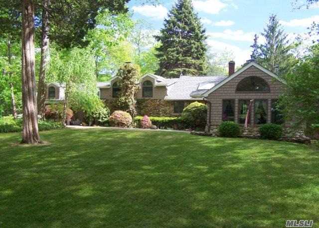 #1 photo, 4 Mary Street, サフォーク郡 Miller Place , NY 11764