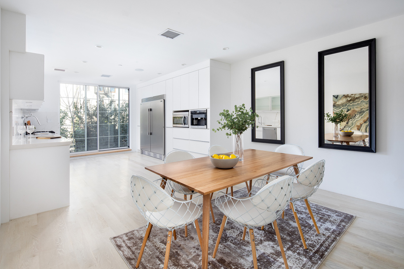 #1 photo, 165 East 107th Street, East Harlem , NY 10029