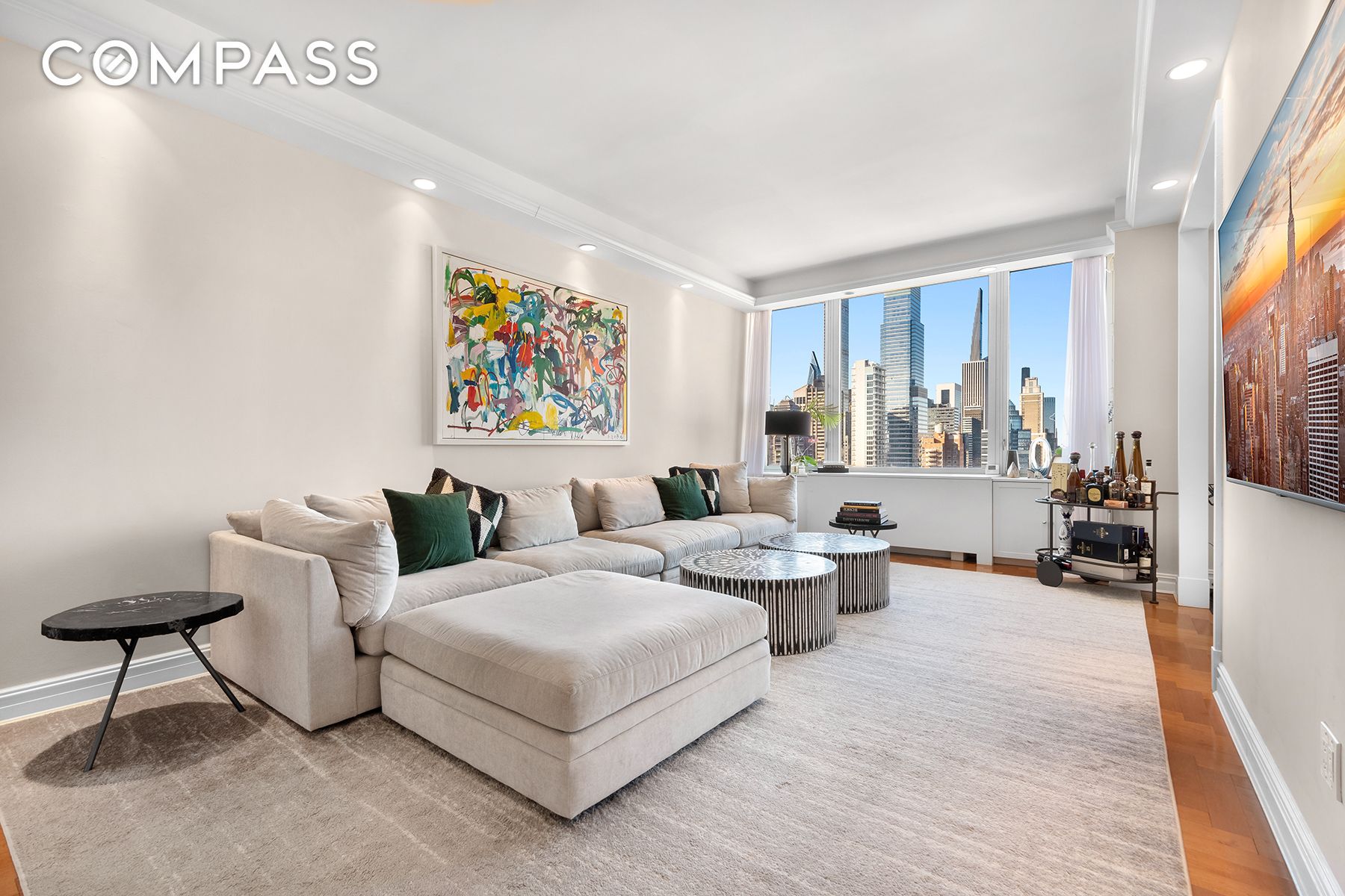 #1 photo, 401 East 60th Street, Upper East Side , NY 10022