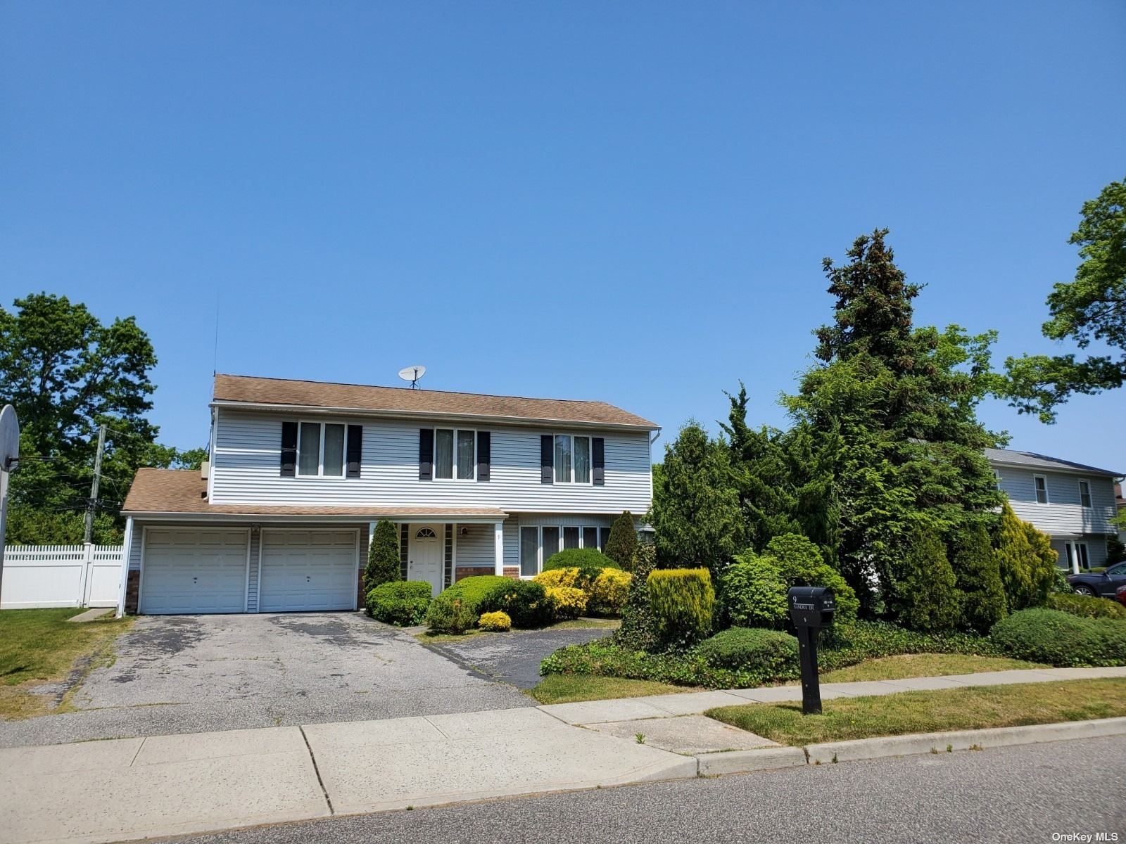 #1 photo, 9 Sandra Drive, 东长岛 哈帕克 Hauppauge , NY 11788