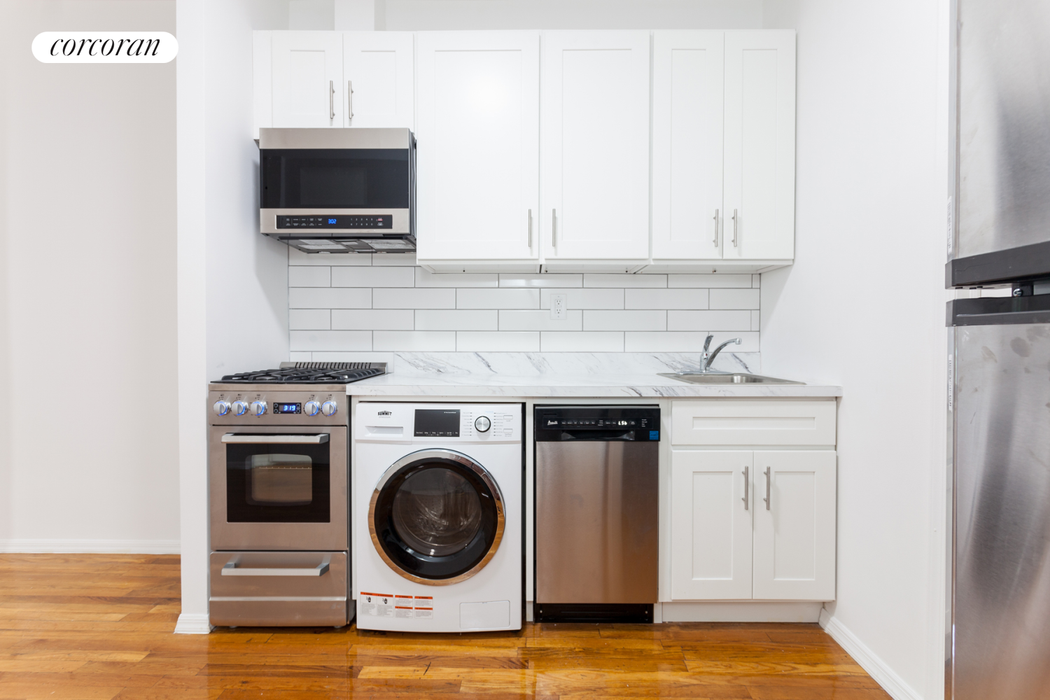 #1 photo, 1586 1ST Avenue, 曼哈顿 上东城 Upper East Side , NY 10028