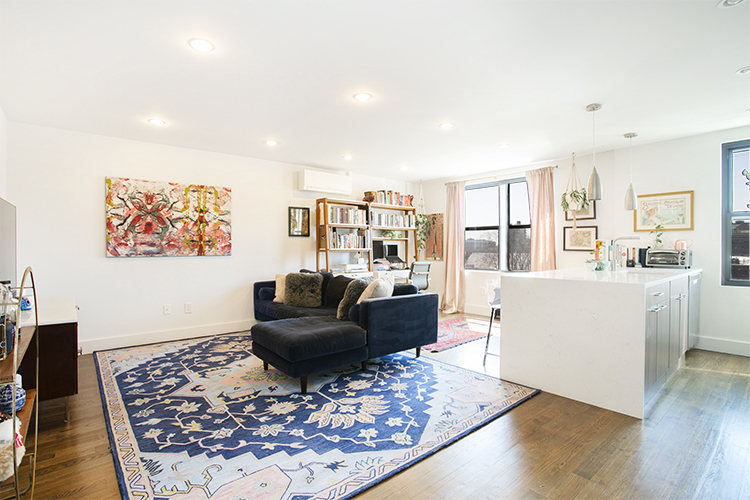 #1 photo, 61 MARTENSE Street, 布鲁克林 夫拉特布什 Flatbush , NY 11226