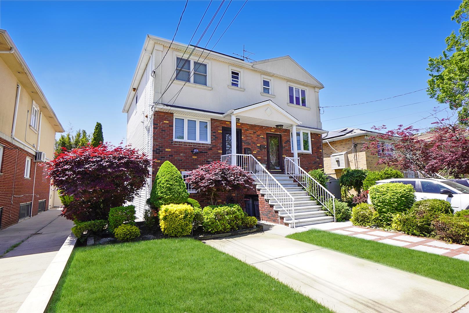 #1 photo, 2420 East 74th Street, 布鲁克林 Bergen Beach , NY 11234