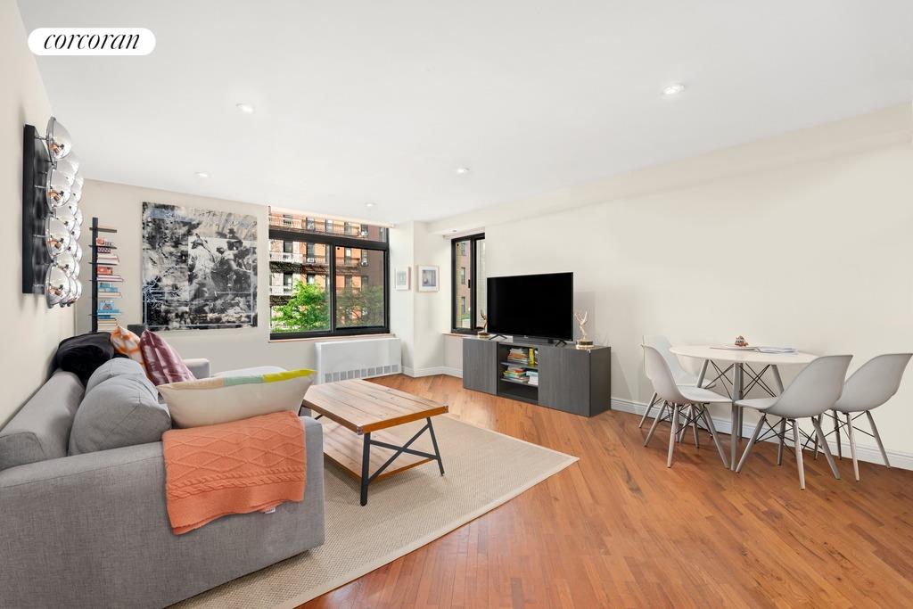 #1 photo, 400 East 70th Street, 曼哈顿 上东城 Upper East Side , NY 10021