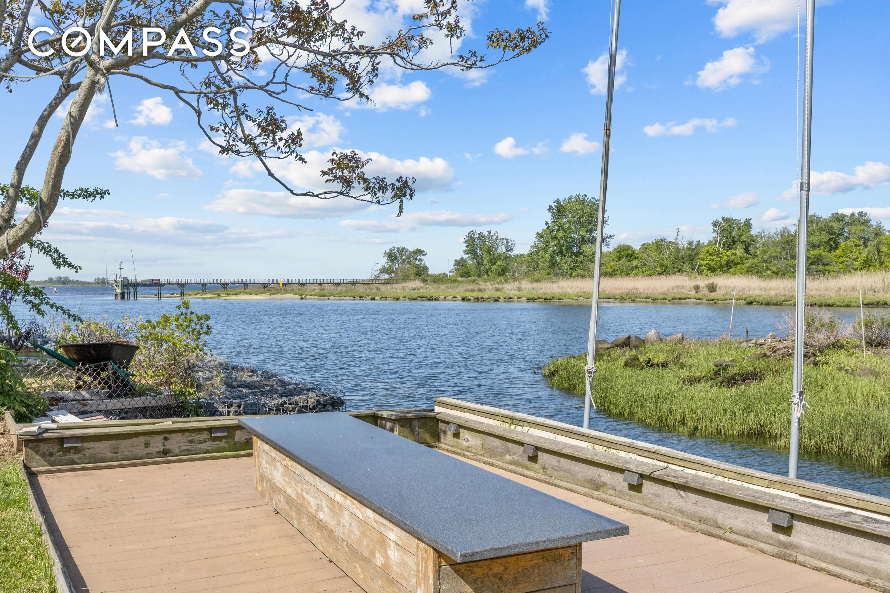 #1 photo, 155-98 Bayview Avenue, 皇后区 Queens , NY 11422