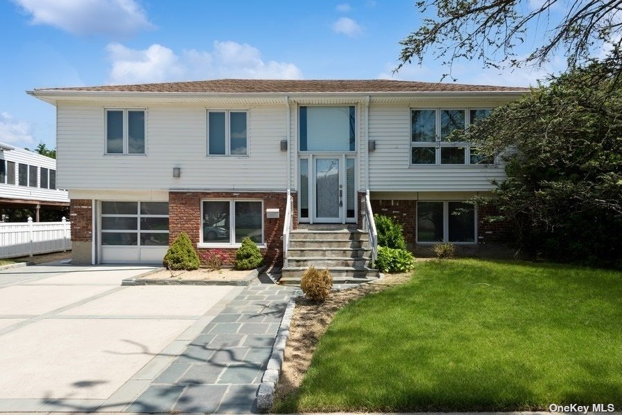 #1 photo, 602 Bothner Street, 长岛 Oceanside , NY 11572