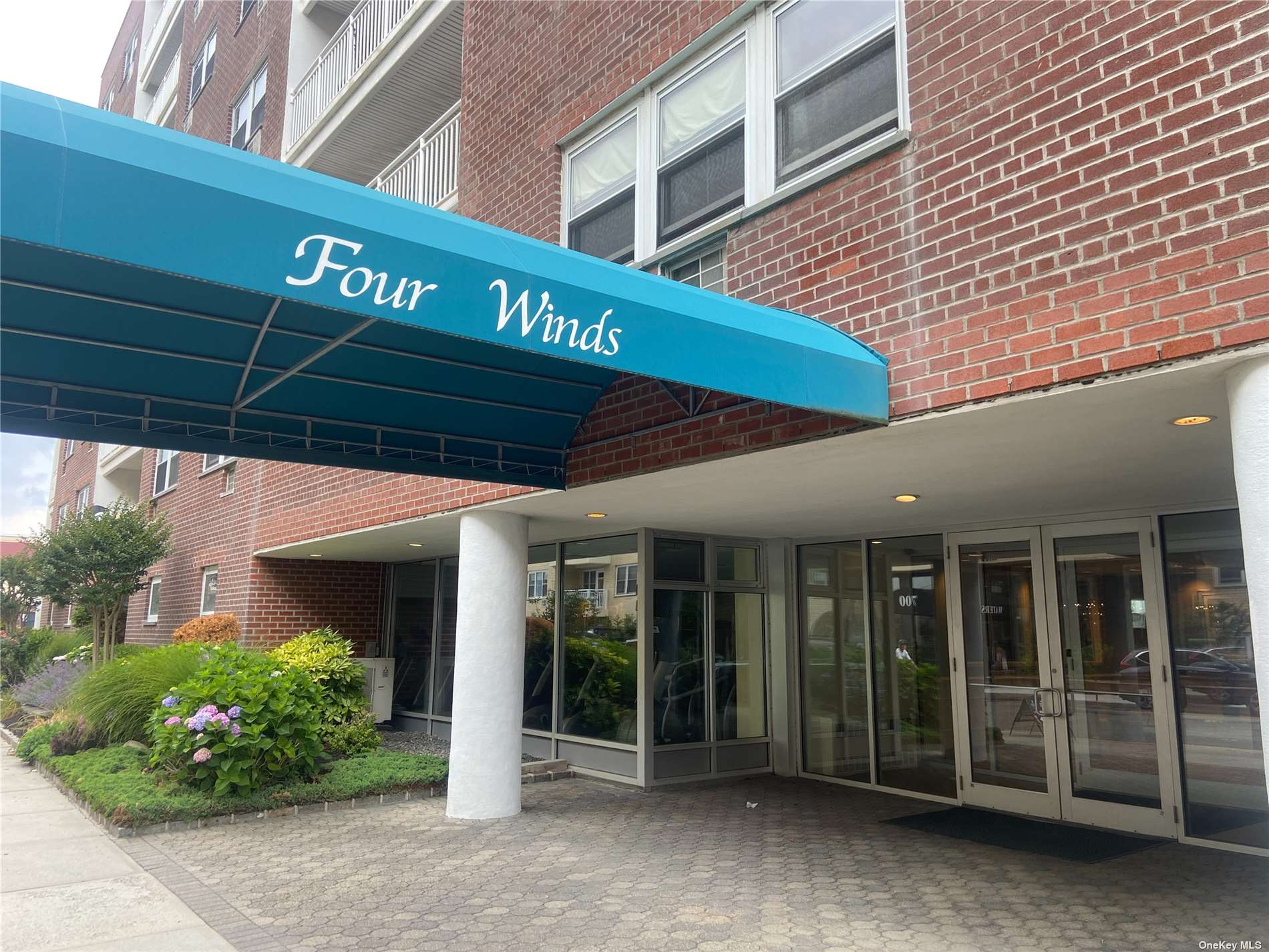 #1 photo, 711 Shore, 长岛 长滩 Long Beach , NY 11561