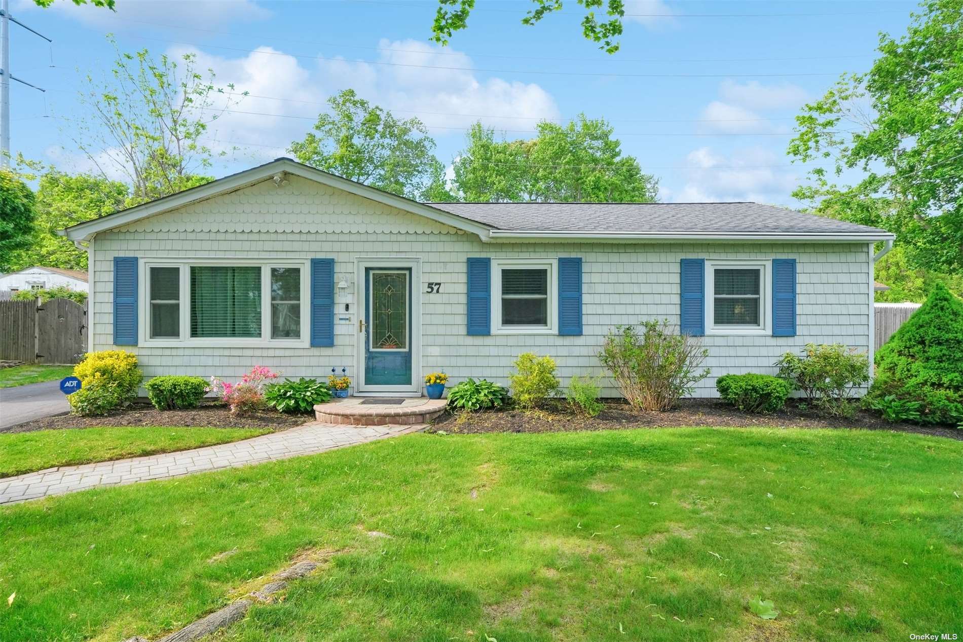 #1 photo, 57 Prince Road, 东长岛 Rocky Point , NY 11778