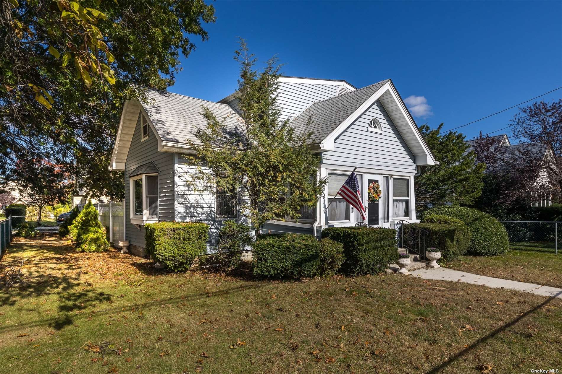 #1 photo, 691 Lowell Place, 长岛 North Baldwin , NY 11510