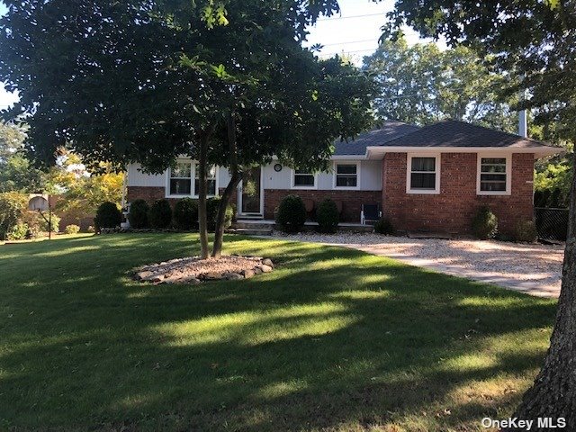 #1 photo, 4 Cedar Road, 东长岛 Sound Beach , NY 11789