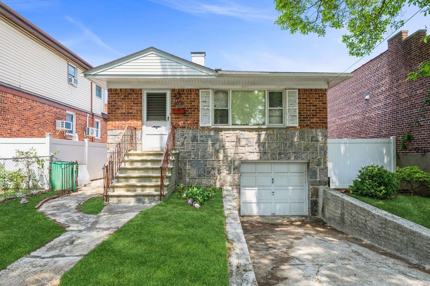 #1 photo, 157-35 26th Avenue, 法拉盛 Flushing , NY 11354