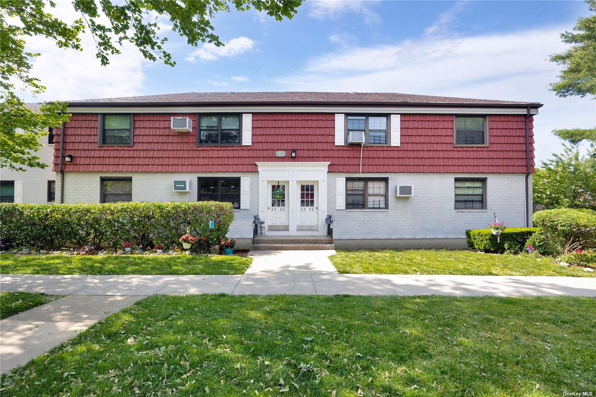 #1 photo, 69-04 138 Street, 法拉盛 Flushing , NY 11367