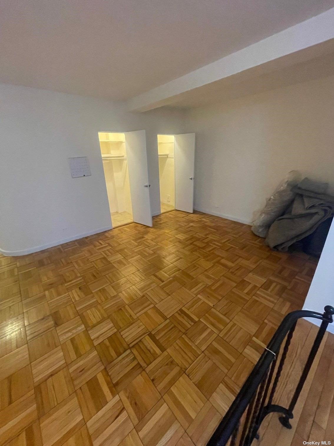 #1 photo, 98-40 64th Avenue, 皇后区 雷哥公园 Rego Park , NY 11374