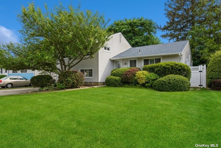 #1 photo, 3610 Summer Drive, 长岛 Wantagh , NY 11793