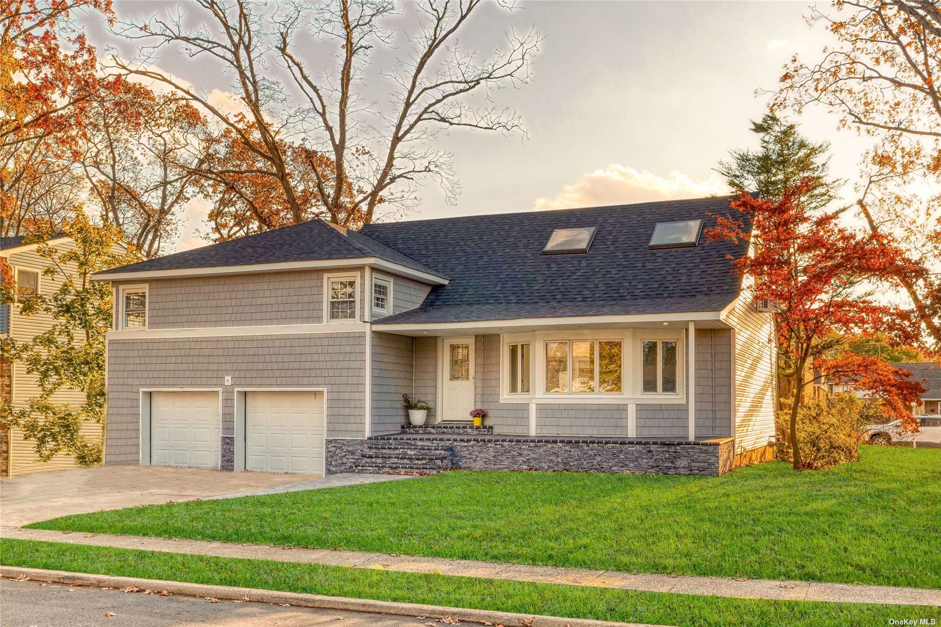 #1 photo, 3262 Woodward Street, 长岛 Oceanside , NY 11572