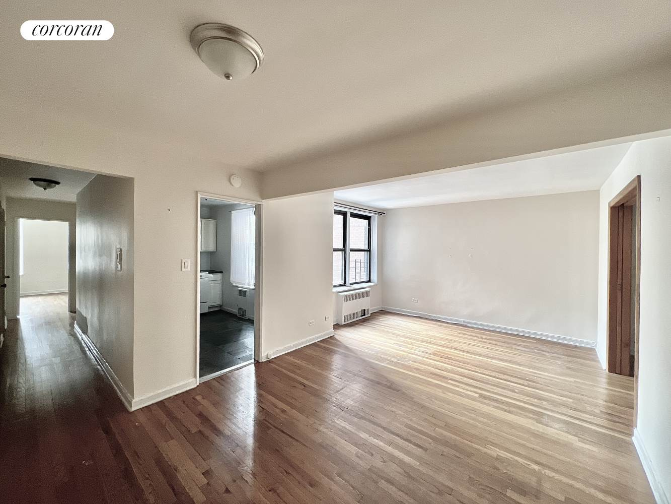 #1 photo, 160 OCEAN Parkway, 布鲁克林 肯辛顿 Kensington , NY 11218