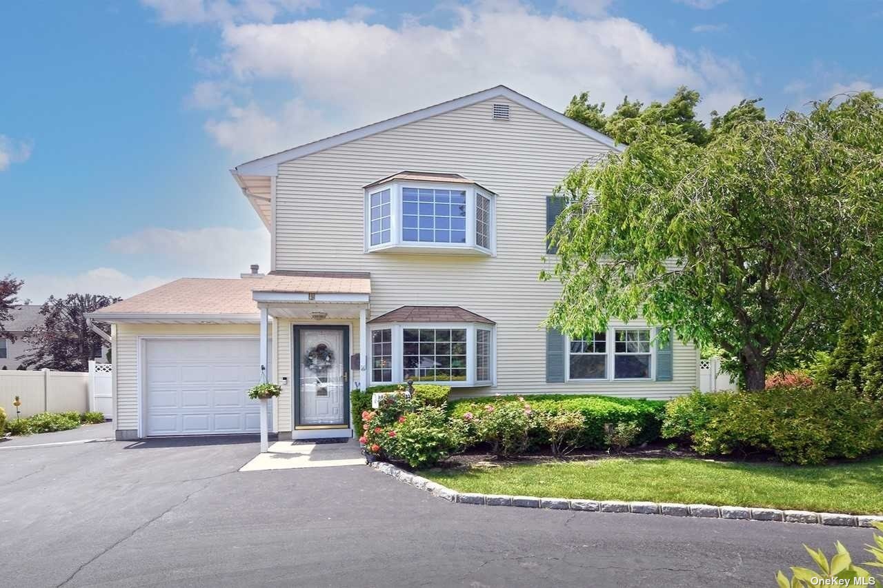 #1 photo, 4 Powell Court, Amityville , NY 11701